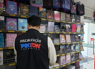 Pesquisa encontra materiais escolares com variação de preço acima de 340%