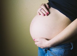 Governo sanciona lei que dá prazo de até 120 dias para grávidas realizarem testes físicos em concursos no TO