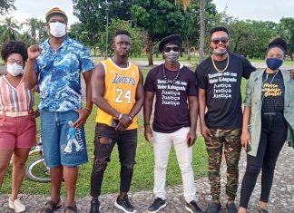 Manifestantes fazem ato em Palmas e pedem justiça por morte congolês no Rio de Janeiro