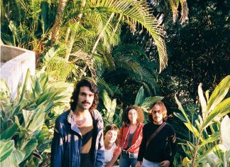 Quarteto Bala Desejo completa narrativa do álbum ‘Sim sim sim’ com edição do ‘Lado B’