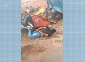 VÍDEO: Suspeito de tentar roubar motos tem mãos e pés amarrados por populares em Araguaína