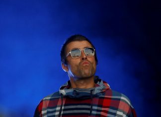 Liam Gallagher anuncia shows no Brasil em novembro