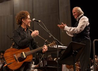 Nando Reis tem exposta grandiosidade da obra em álbum feito com sinfônica sob a batuta de Isaac Karabtchevsky