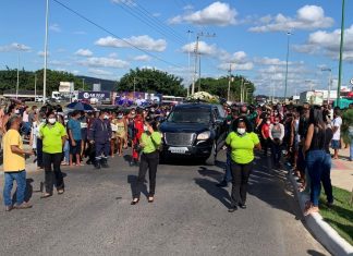 Paulinha Abelha: veja FOTOS da despedida na cidade natal da cantora