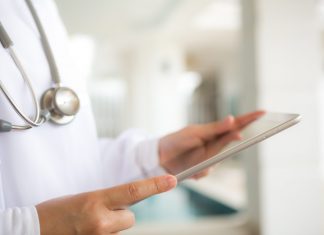 Municípios do TO oferecem 30 vagas para médicos e outros profissionais de saúde; veja a lista
