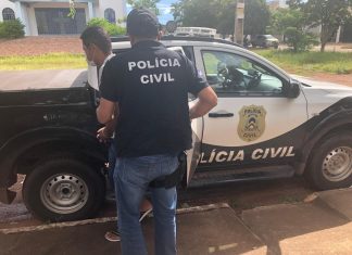 Suspeito de esfaquear ex-namorada no meio da rua após ela reclamar de agressão é preso