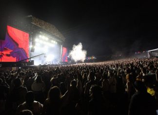 Martin Garrix faz balada grandiosa entre shows pesados em um Lollapalooza cada vez mais eletrônico
