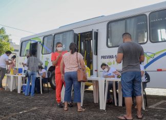 ‘Busão da Saúde’ vai estacionar em pontos movimentados de Palmas para aplicar vacinas contra a Covid-19