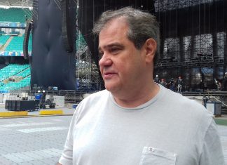 Luiz Oscar Niemeyer inventaria glórias em livro sobre trajetória como realizador de grandes shows