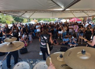Feira do Rock retoma programação com cover da banda inglesa Iron Maiden