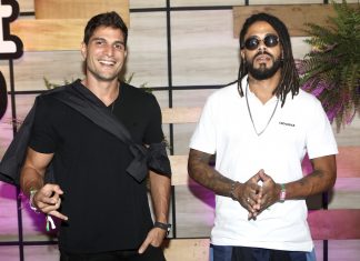 No Lollapalooza, ex-BBBs André Martinelli e Viegas lamentam a morte de Taylor Hawkins