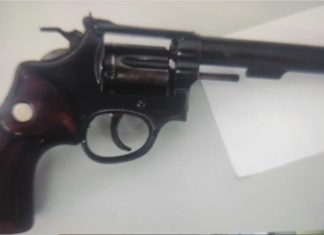Homem é preso após ameaçar dono de garagem na frente de policial que estava de folga em Paraíso