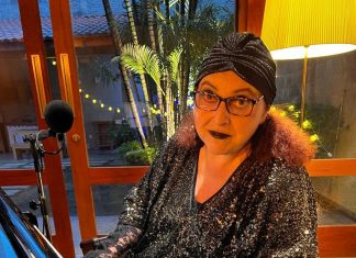 Cida Moreira adiciona Belchior e Renato Russo ao ‘Copo de veneno’ em gravação de álbum ao vivo