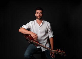Guitarrista Eduardo Mercuri ilumina ‘Primeira estrela’, samba de Jorge Aragão, com a luz do jazz