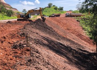 Obra de R$ 2,6 milhões recupera trecho da TO-255 após erosão e deslizamento