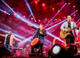 Leonardo e Bruno & Marrone gravam álbum ao vivo em abril com a edição 2022 de ‘Cabaré’