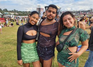 Transparência, estampas, tops e make inspirada em ‘Euphoria’ dominam looks no Lollapalooza