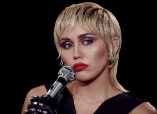 Como ‘Wrecking Ball’, de Miley Cyrus, virou o hit mais bonito de 2013? Arranjo ‘balada de FM’ está no DNA