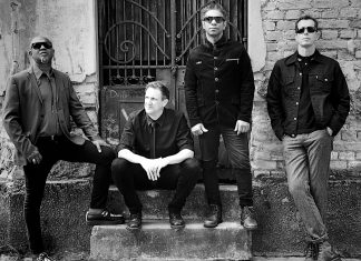 Plebe Rude versa sobre ‘desolação’ do Homem na lua em single do álbum ‘Evolução 2’