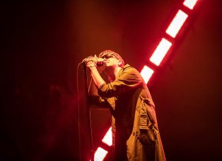 Lollapalooza 2022: 1º dia tem Strokes ‘em casa’, Doja Cat diva pop e pausa após temporal