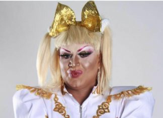 Paty Maionese retorna aos palcos com show em comemoração aos seus 20 anos de carreira