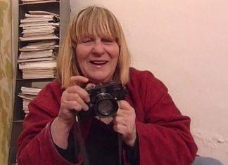 Letizia Battaglia, fotógrafa pioneira que desafiou a máfia italiana, morre aos 87 anos