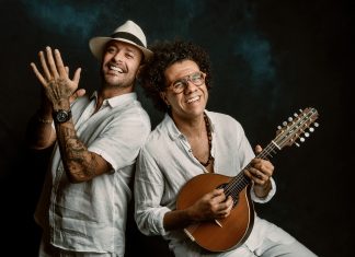 Diogo Nogueira e Hamilton de Holanda retomam ‘Bossa negra’ com maestria no single ‘Fim do horizonte’