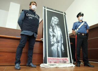 Tribunal francês determina prisão de acusados de roubar mural de Banksy do Bataclan