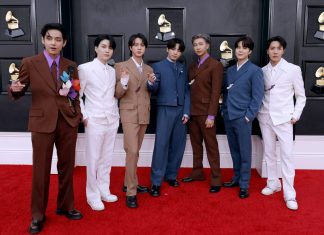 Pausa da banda BTS deixa fãs emocionados e investidores irados