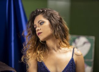 Rita Bastos canta Djavan e abre parceria com a mãe, Vânia Bastos, no álbum autoral ‘Dois tempos’