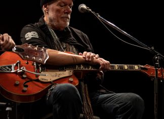 Randy Bachman, do The Guess Who, encontra guitarra que foi roubada há 46 anos: ‘Era mágica pra mim’