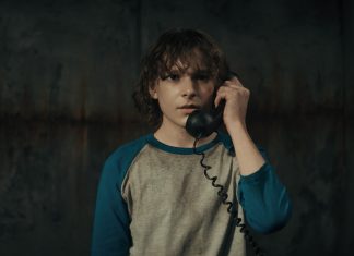 ‘O telefone preto’ é bom suspense com poucos sustos e vilão que se destaca; g1 já viu