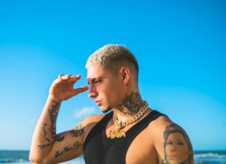Quem é Filipe Ret, o rapper que virou alvo da polícia depois de festa com ‘open Maconha’