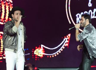 De ‘Batom de Cereja’ a modões, Israel e Rodolffo vão do romance à sofrência bem humorada na arena de Barretos