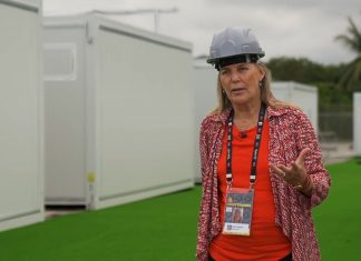 Guns N’ Roses pede 12 camarins, 250 toalhas, rosas e massagistas no Rock in Rio; pedidos de artistas têm até mesa de ‘beer pong’