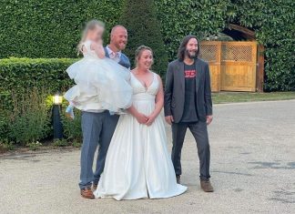 Keanu Reeves aceita convite de estranhos e vai a festa de casamento na Inglaterra