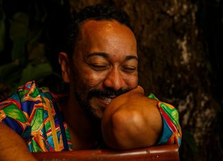 Moisés Navarro canta a Bahia de Gilberto Gil com Margareth Menezes em álbum com músicas do compositor