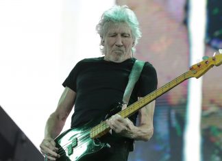 Shows de Roger Waters na Polônia são cancelados após crítica à Ucrânia