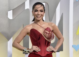 Grammy Latino 2022: Anitta é indicada por ‘Envolver’ em uma das principais categorias da premiação; veja lista
