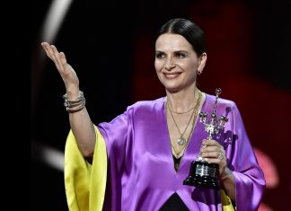 Juliette Binoche é homenageada no Festival de San Sebastián por suas quase quatro décadas de carreira