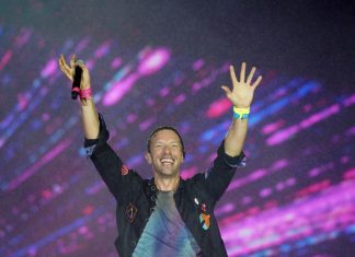 Coldplay faz tanto sucesso no Brasil que inspirou até sertanejos; afinal, o que a banda tem?