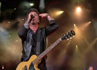 ASSISTA: Green Day se apresenta no Palco Mundo
