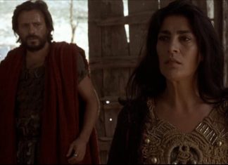 Irene Papas, estrela de ‘Zorba, o Grego’, morre aos 93 anos