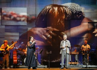 Mônica Salmaso tem obra que justifica a honra de protagonizar com Chico Buarque o show ‘Que tal um samba?’