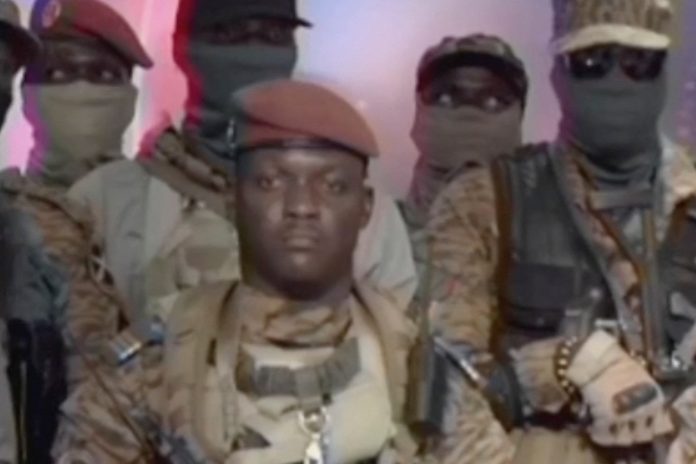 2022-09-30t215737z-1310319394-rc2xrw9nmzro-rtrmadp-3-burkina-security