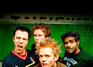 Sum 41 anuncia fim da banda após 27 anos