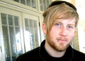 Morre Bob Bryar, ex-baterista do My Chemical Romance, aos 44 anos