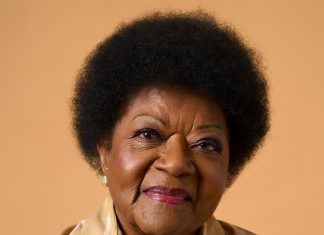 Alaíde Costa chega aos 89 anos no voo de um tempo que, enfim, lhe faz justiça