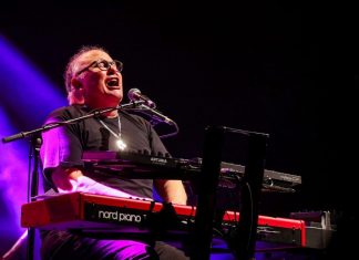 Guilherme Arantes faz mágica em show que reitera perfeição do pop do artista