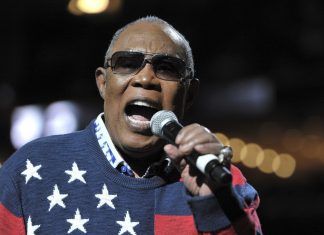 Sam Moore, cantor que inspirou Michael Jackson e Al Green, morre aos 89 anos nos EUA